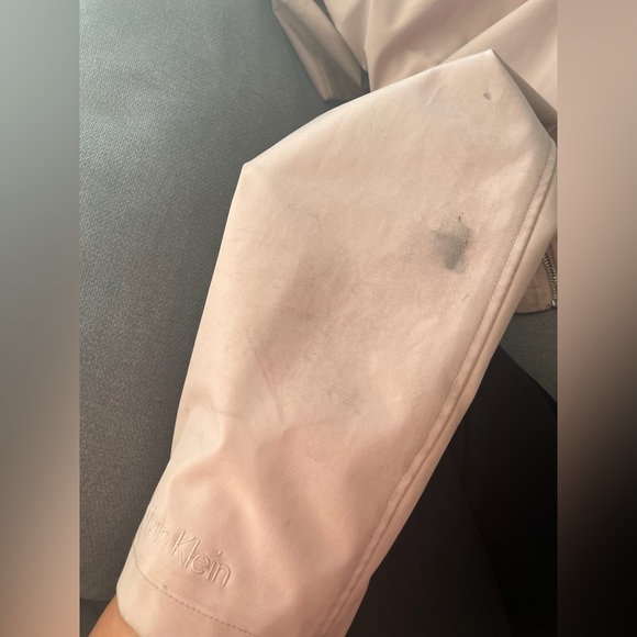 Calvin Klein rain jacket - Picture 7 of 7